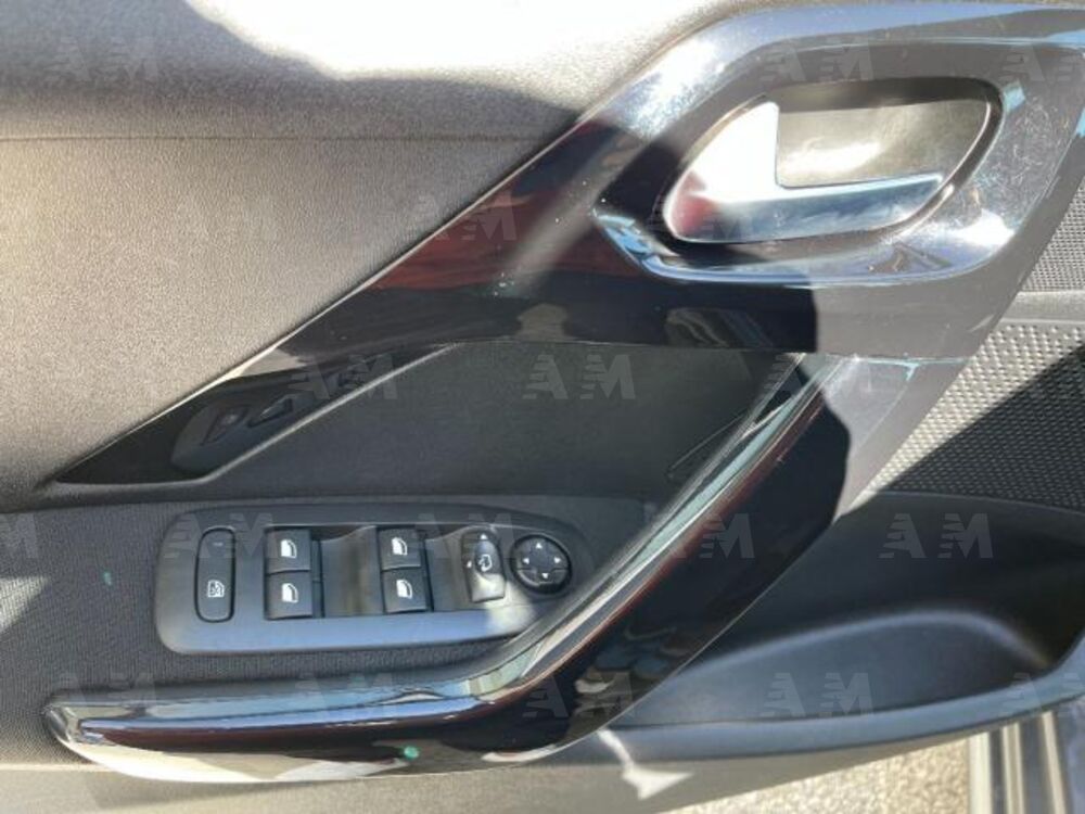 Peugeot 208 75 5 porte Allure (12)