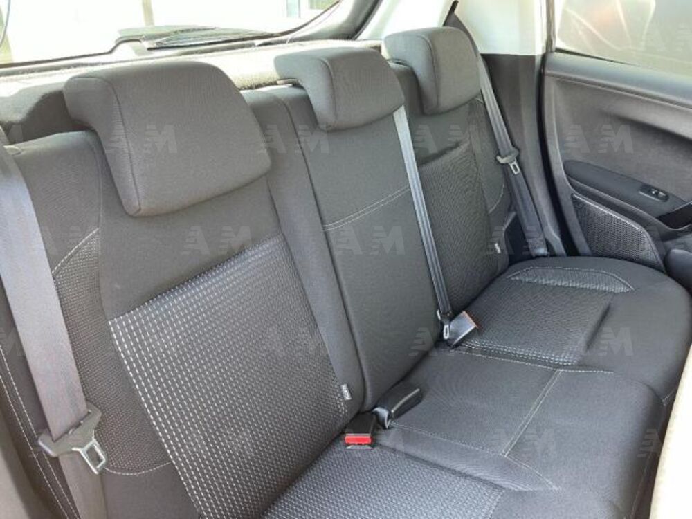 Peugeot 208 75 5 porte Allure (9)