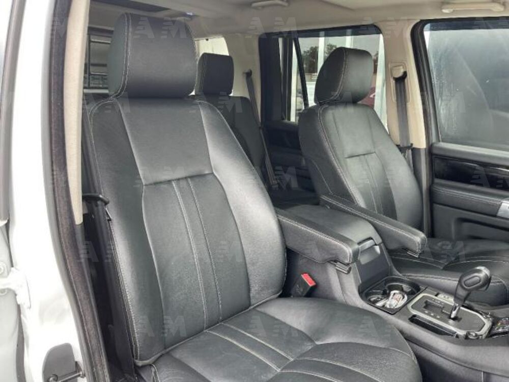 Land Rover Discovery 4 3.0 SDV6 245CV HSE (13)
