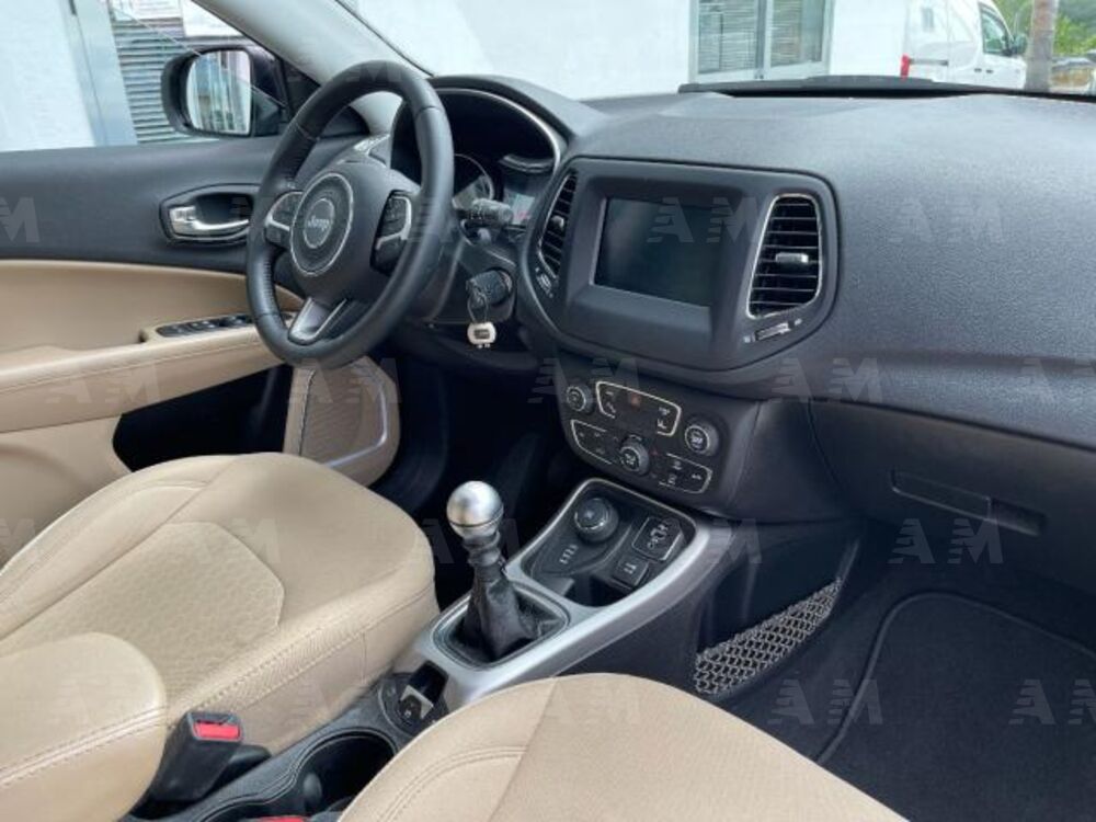 Jeep Compass 2.0 Multijet II 4WD Longitude (11)