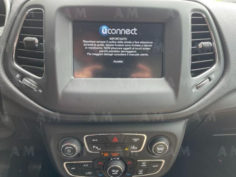 Jeep Compass 2.0 Multijet II 4WD Longitude (17)