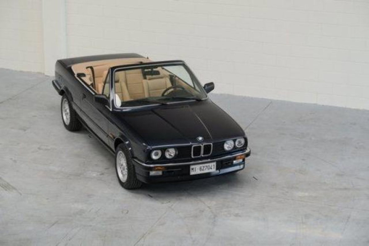 BMW Serie 3 Cabrio 320i let L (12)
