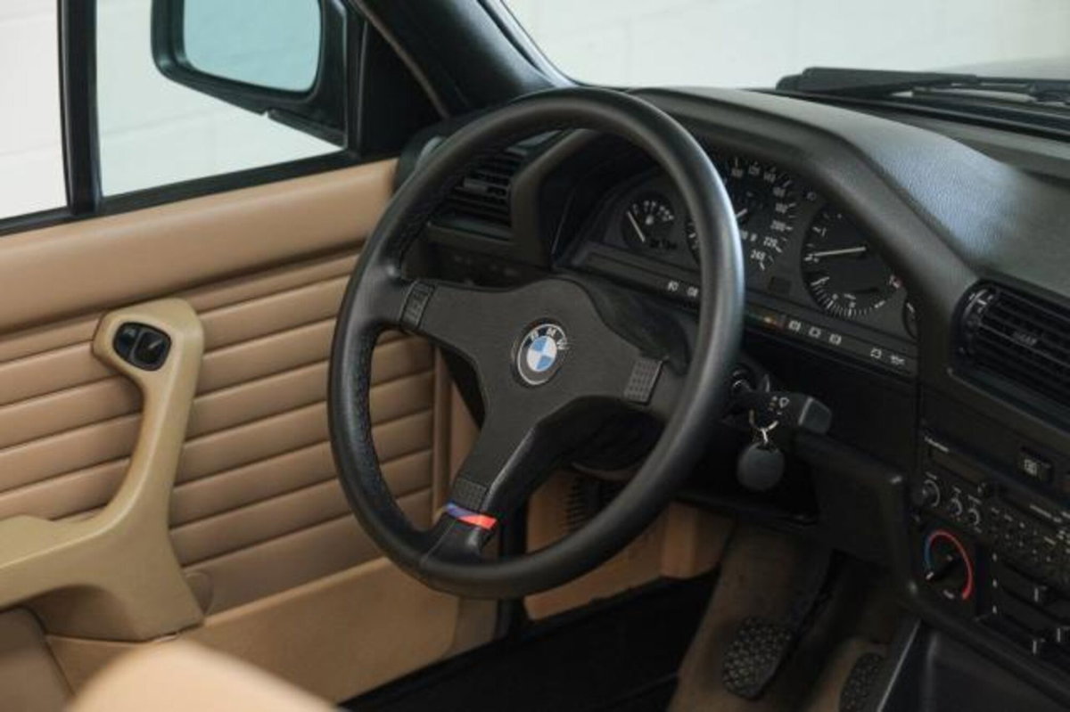 BMW Serie 3 Cabrio 320i let L (18)