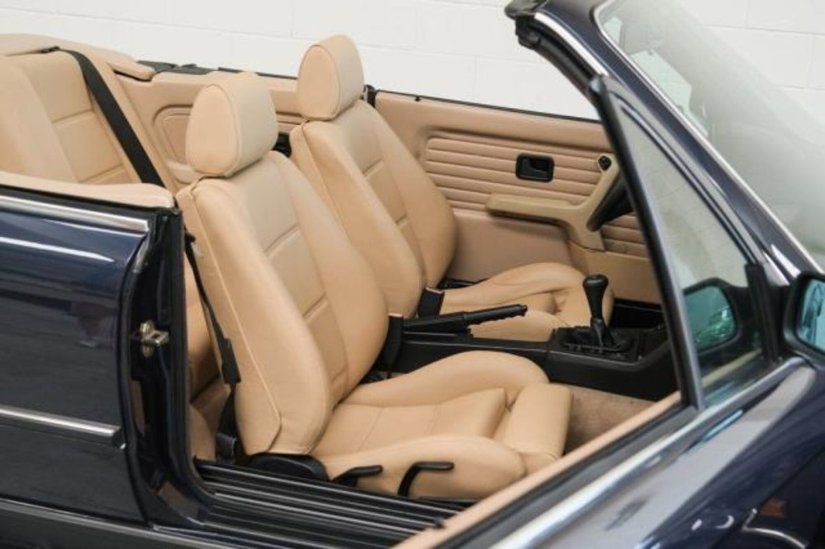 BMW Serie 3 Cabrio 320i let L (19)