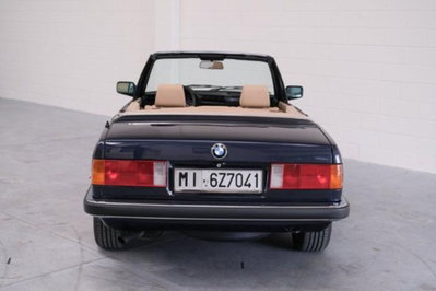 BMW Serie 3 Cabrio 320i let L (5)