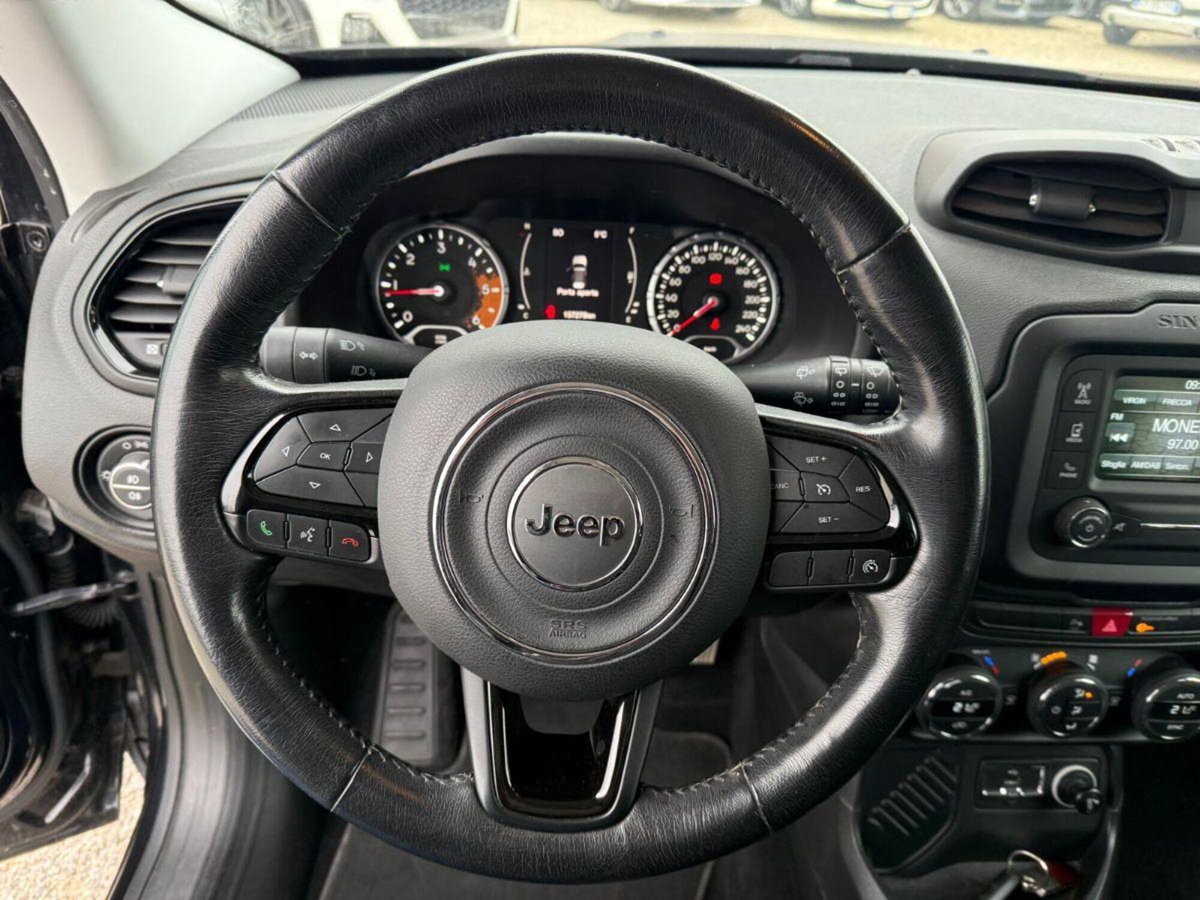 Jeep Renegade 1.6 Mjt 120 CV Night Eagle (9)