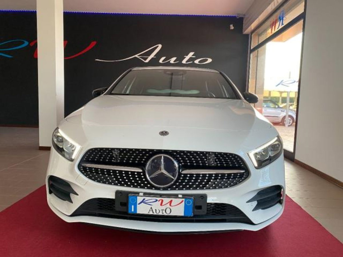 Mercedes-Benz Classe A 180 d Automatic Premium (2)