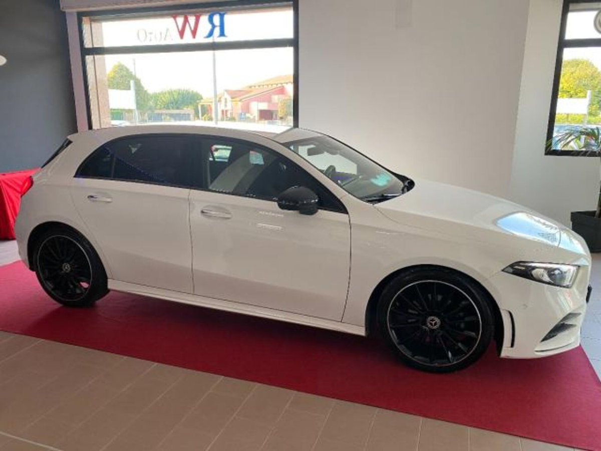 Mercedes-Benz Classe A 180 d Automatic Premium (4)