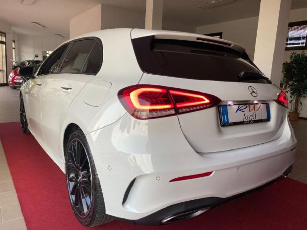 Mercedes-Benz Classe A 180 d Automatic Premium (7)