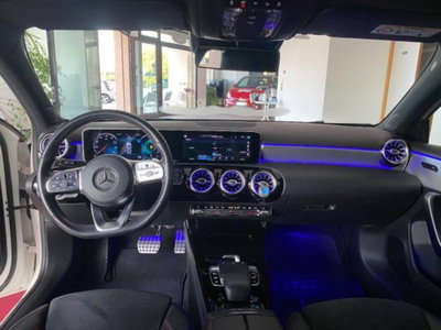 Mercedes-Benz Classe A 180 d Automatic Premium (8)