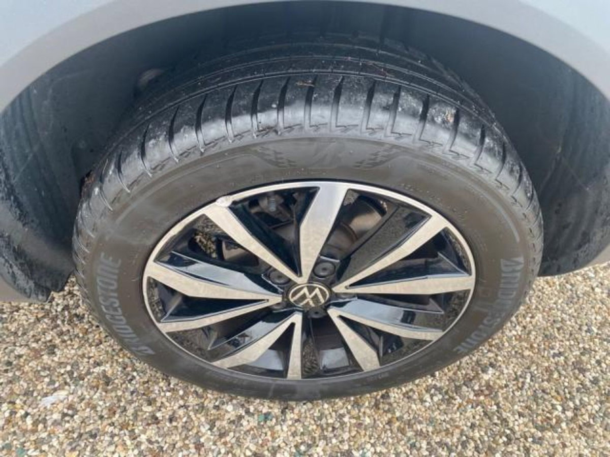 Volkswagen T-Roc 1.6 TDI SCR Style BlueMotion Technology (15)