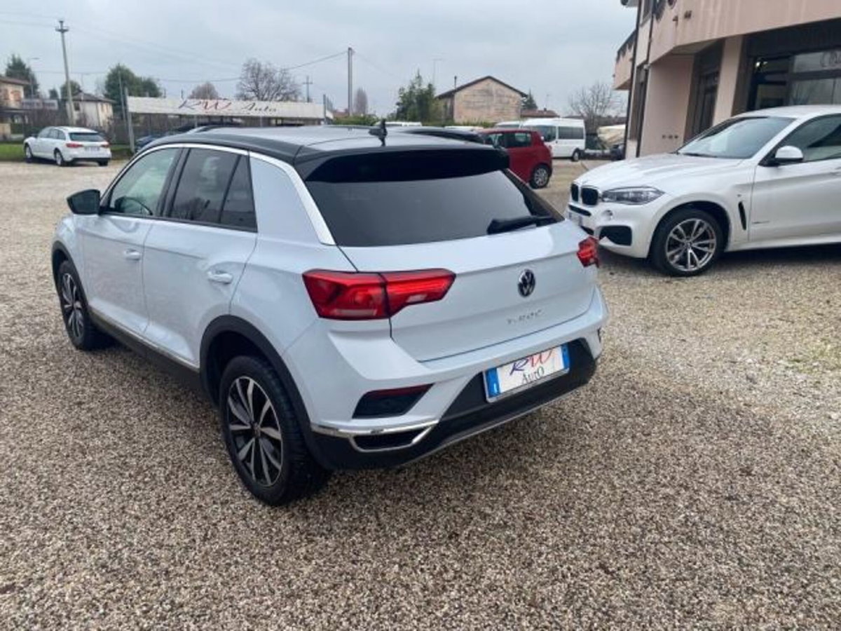 Volkswagen T-Roc 1.6 TDI SCR Style BlueMotion Technology (5)