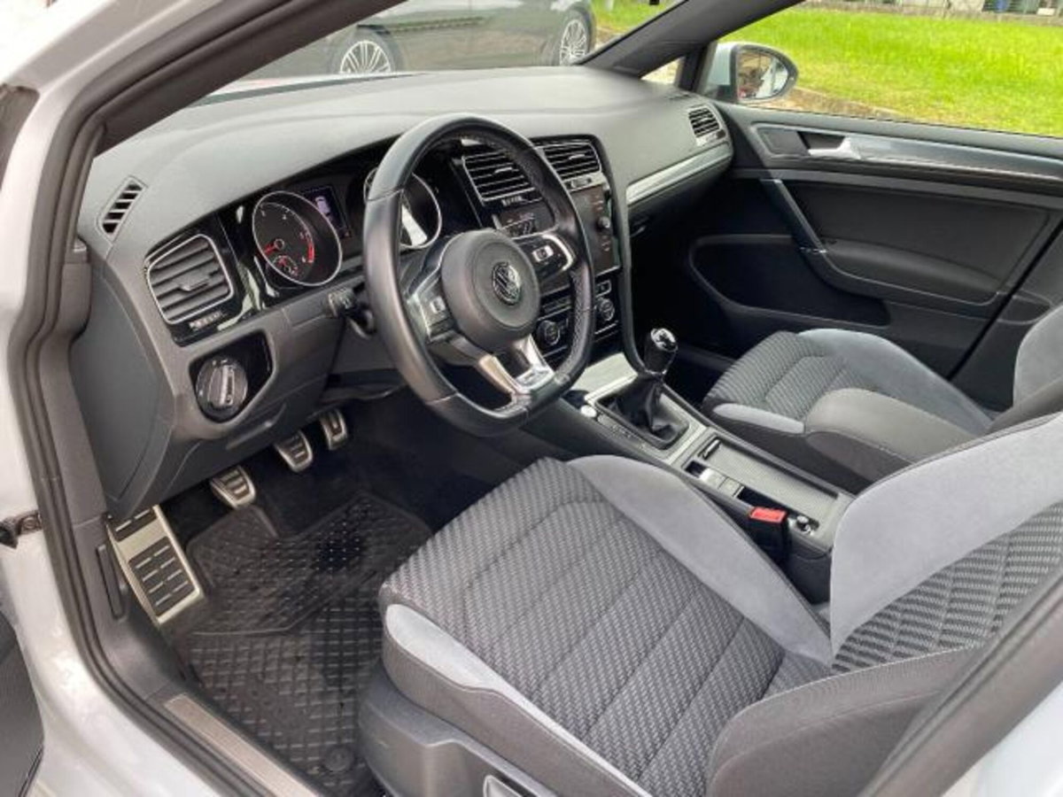 Volkswagen Golf 1.6 TDI 115 CV 5p. Business BlueMotion Technology (8)