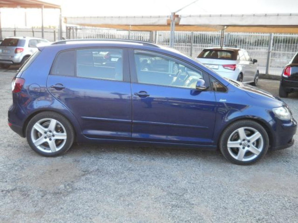 Volkswagen Golf Plus 2.0 16V TDI Sportline (7)
