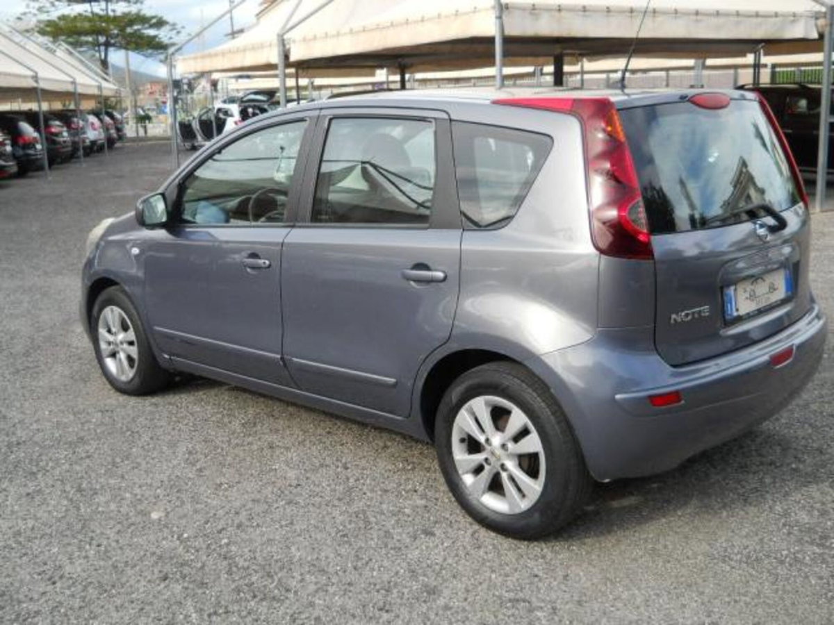 Nissan Note 1.5 dCi 86CV n-tec (12)