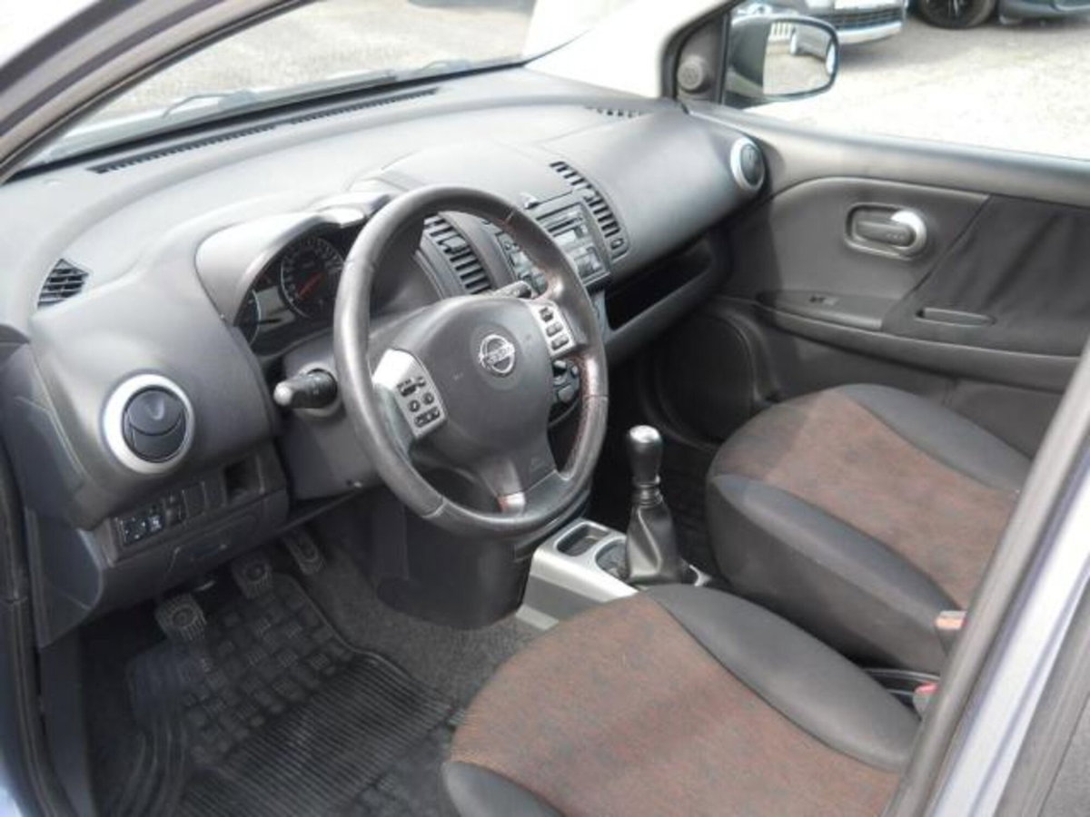 Nissan Note 1.5 dCi 86CV n-tec (16)