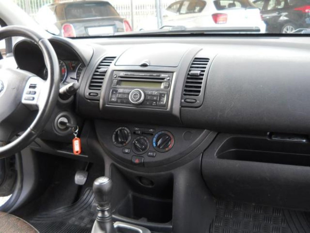 Nissan Note 1.5 dCi 86CV n-tec (20)