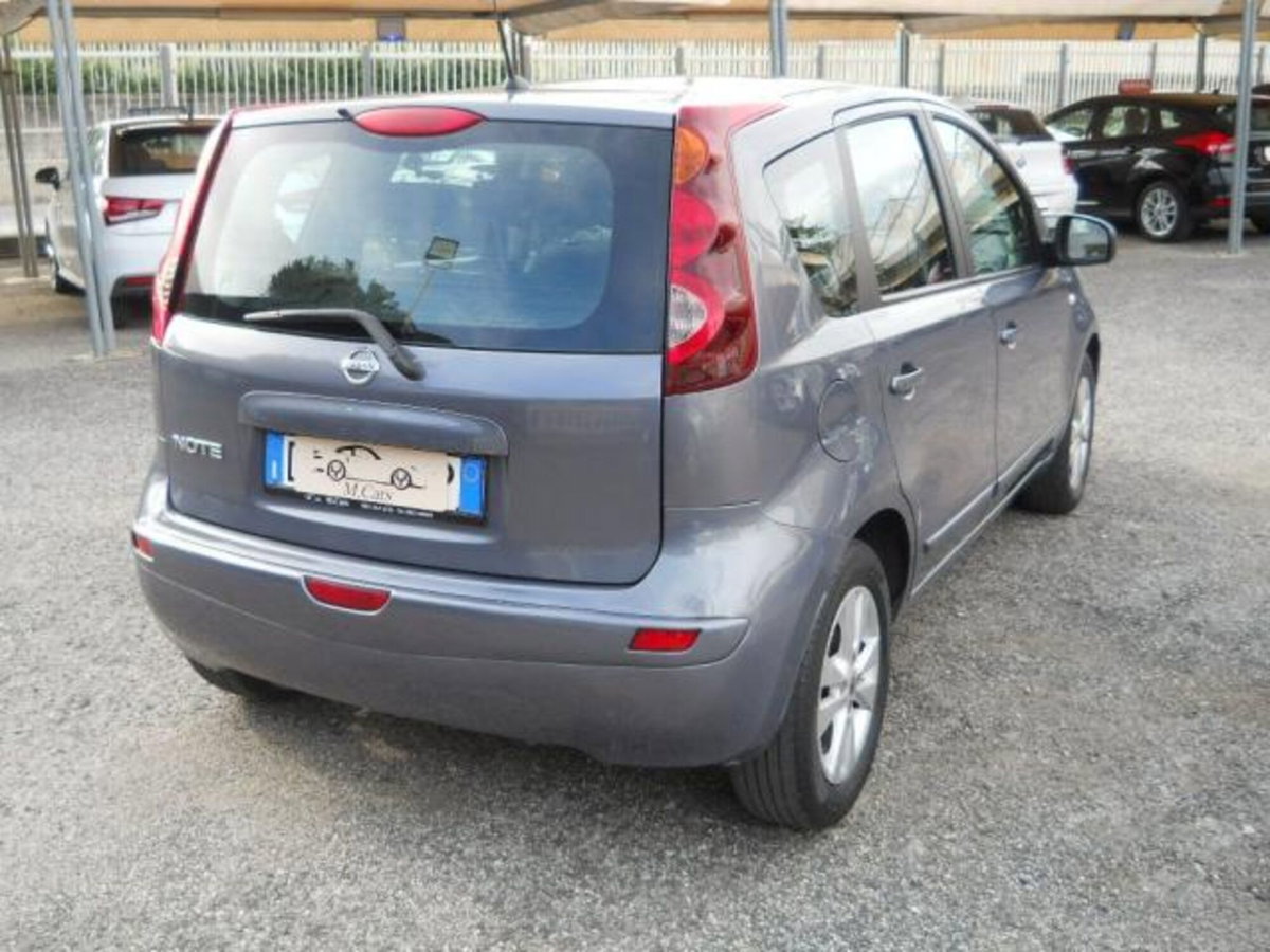 Nissan Note 1.5 dCi 86CV n-tec (9)