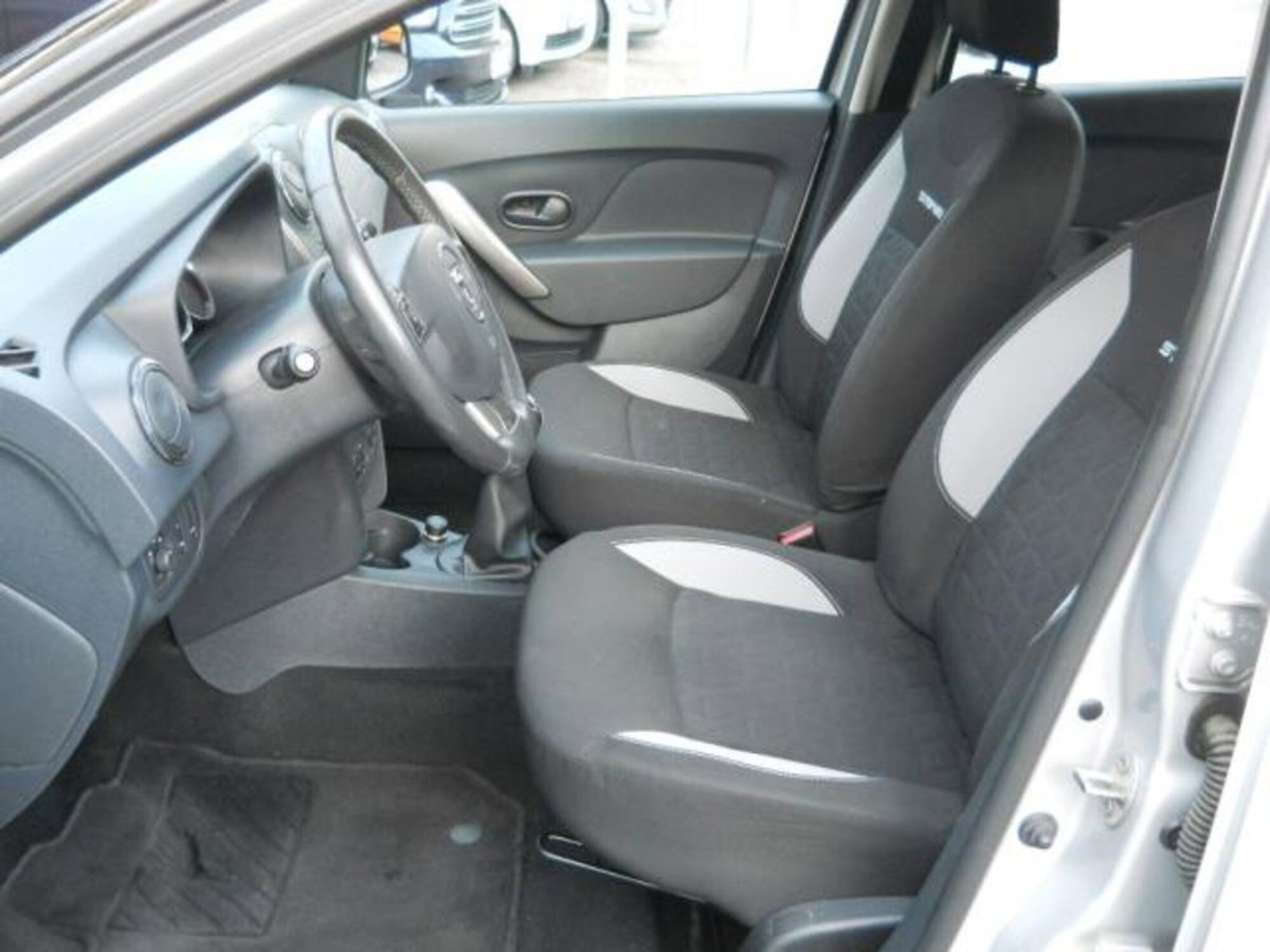 Dacia Sandero Stepway 1.5 dCi 8V 90CV (11)