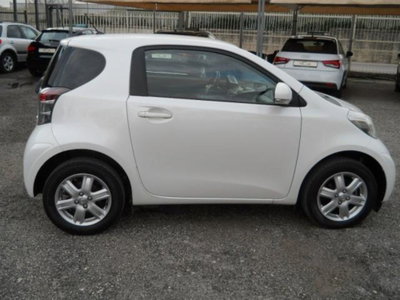 Toyota iQ 1.3 Executive (8)