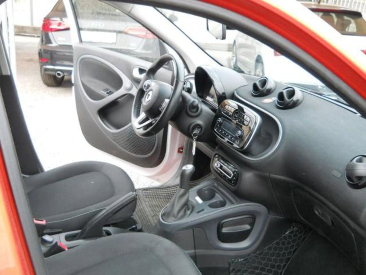 smart forfour forfour 70 1.0 Passion (19)