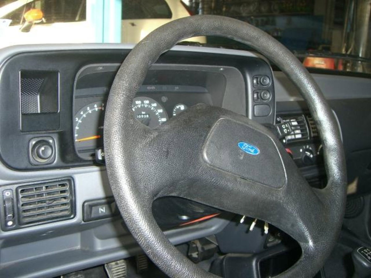 Ford Escort Cabrio 1.4 Cabriolet Ghia (12)