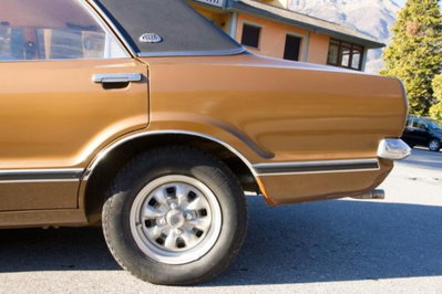 Ford Taunus 1600 4p. Ghia (8)