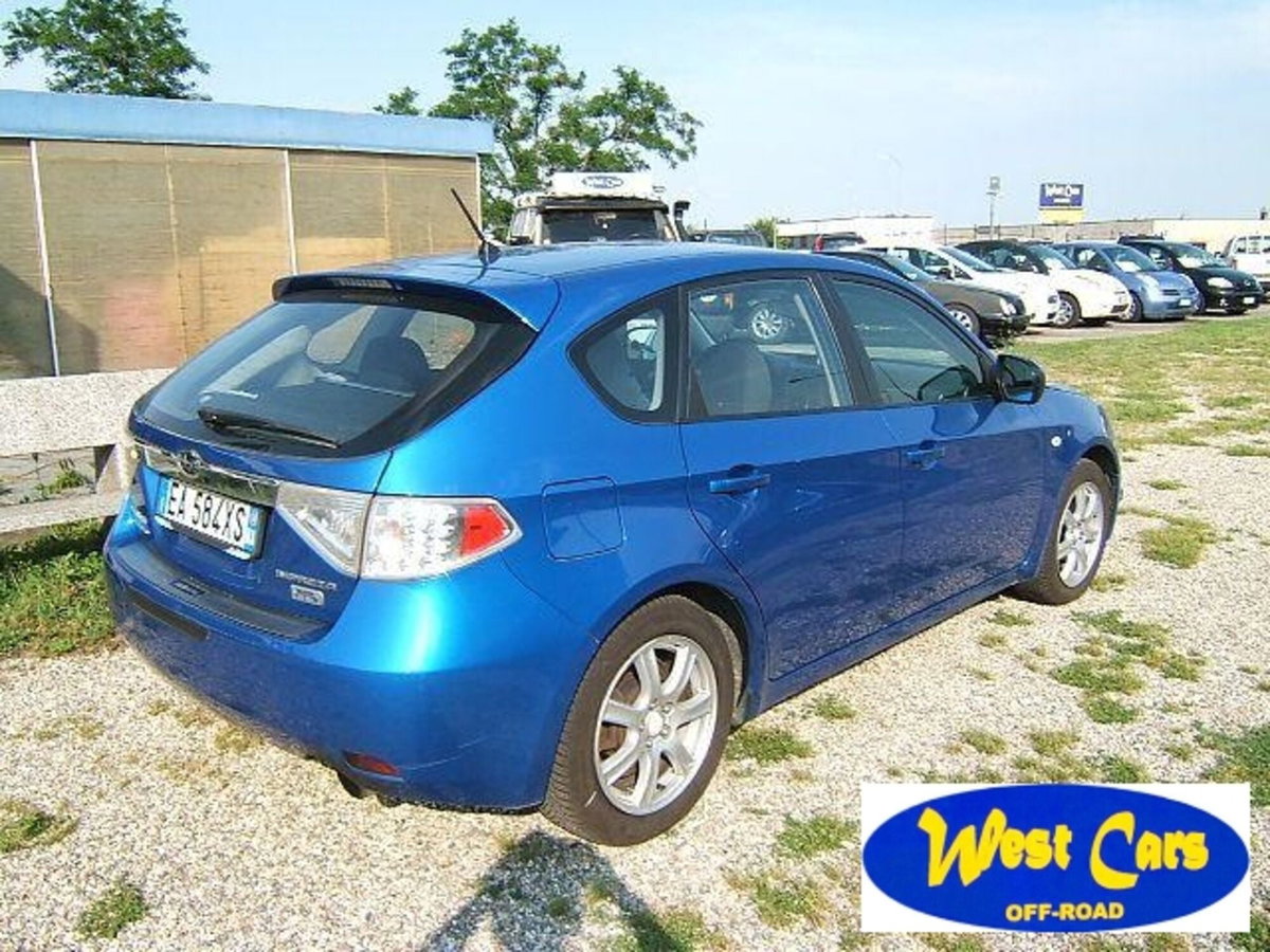 Subaru Impreza 2.0D Sport 4Q (2)