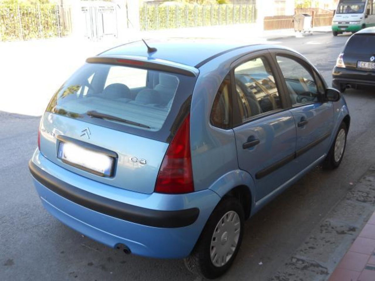 Citroen C3 1.4 HDi 70CV Elegance (4)