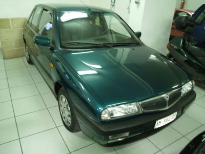 Lancia Delta 1.4 T-Jet 120 CV Argento Ecochic GPL usata