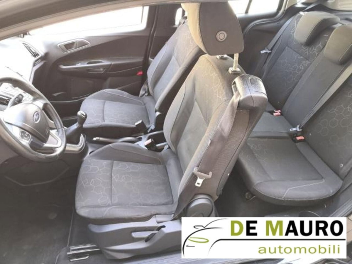 Ford B-Max B-Max 1.4 90 CV (10)