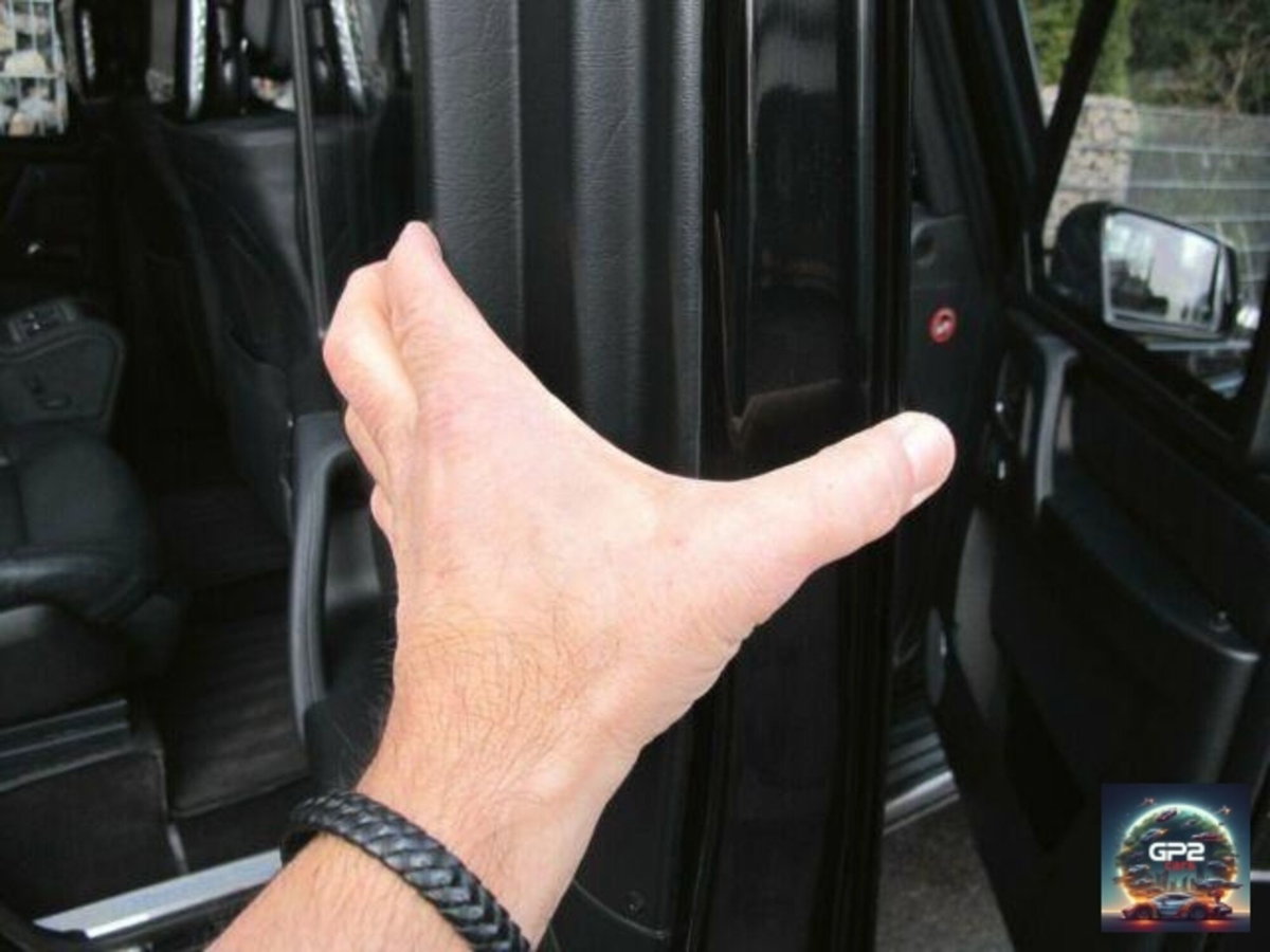 Mercedes-Benz Classe G 500 cat Lunga (8)