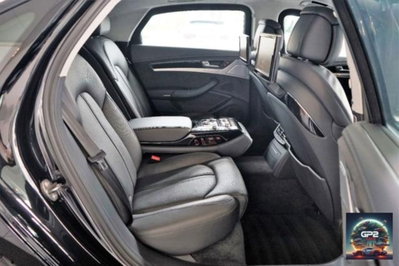 Audi A8 L 6.3 W12 FSI quattro tiptronic (11)