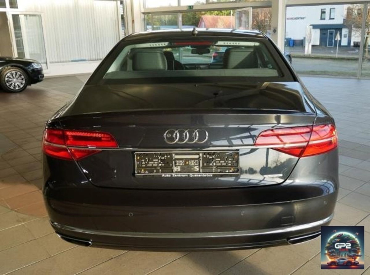 Audi A8 L 6.3 W12 FSI quattro tiptronic (12)