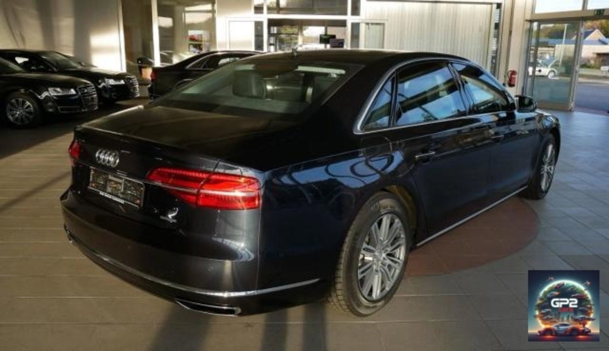 Audi A8 L 6.3 W12 FSI quattro tiptronic (19)