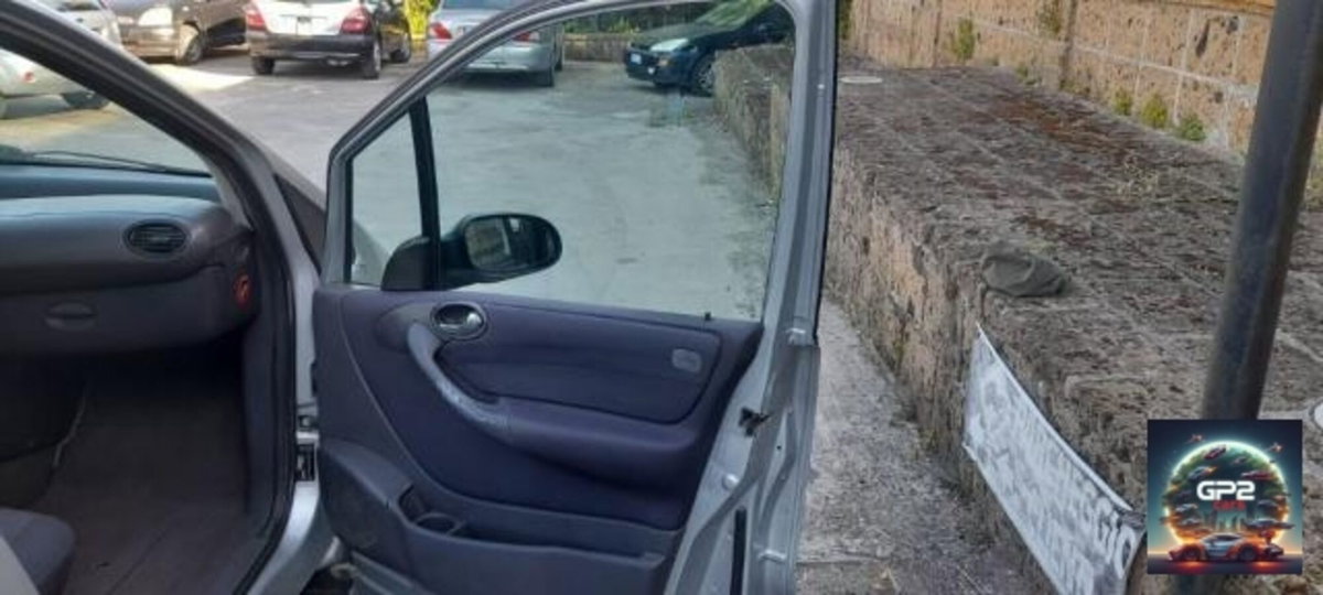 Mercedes-Benz Classe A 170 Classic (11)