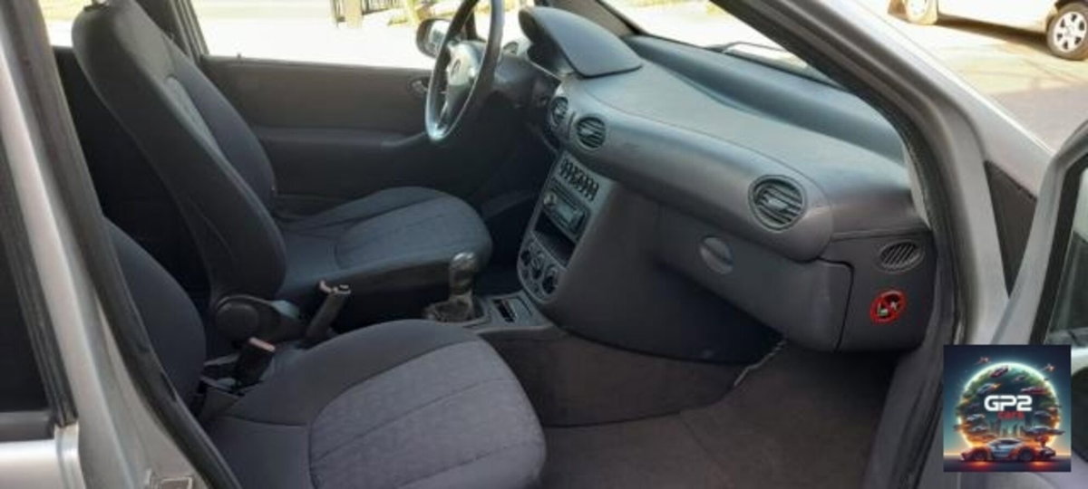 Mercedes-Benz Classe A 170 Classic (12)