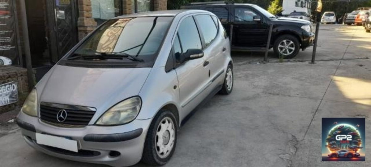 Mercedes-Benz Classe A 170 Classic (3)
