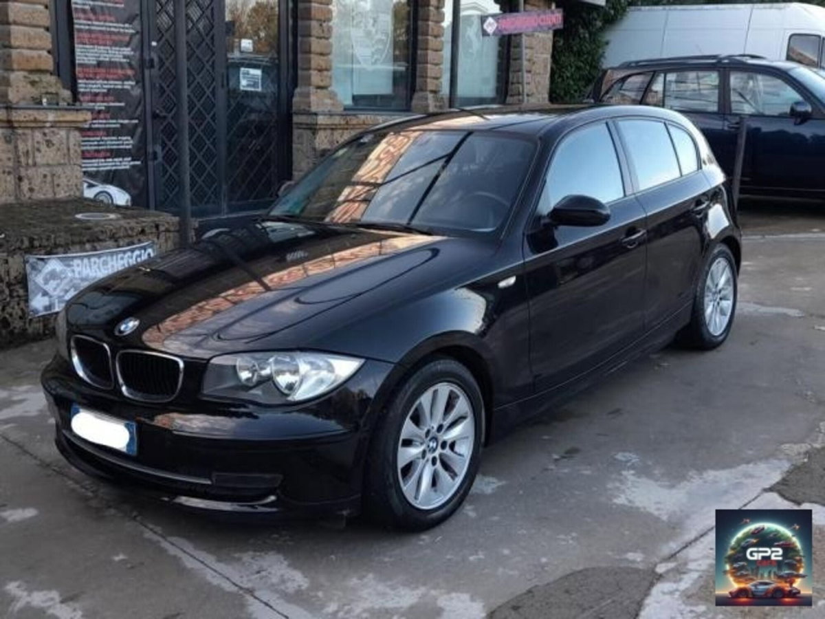BMW Serie 1 120d cat 5 porte Futura DPF (3)