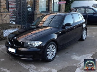 BMW Serie 1 120d cat 5 porte Futura DPF (3)