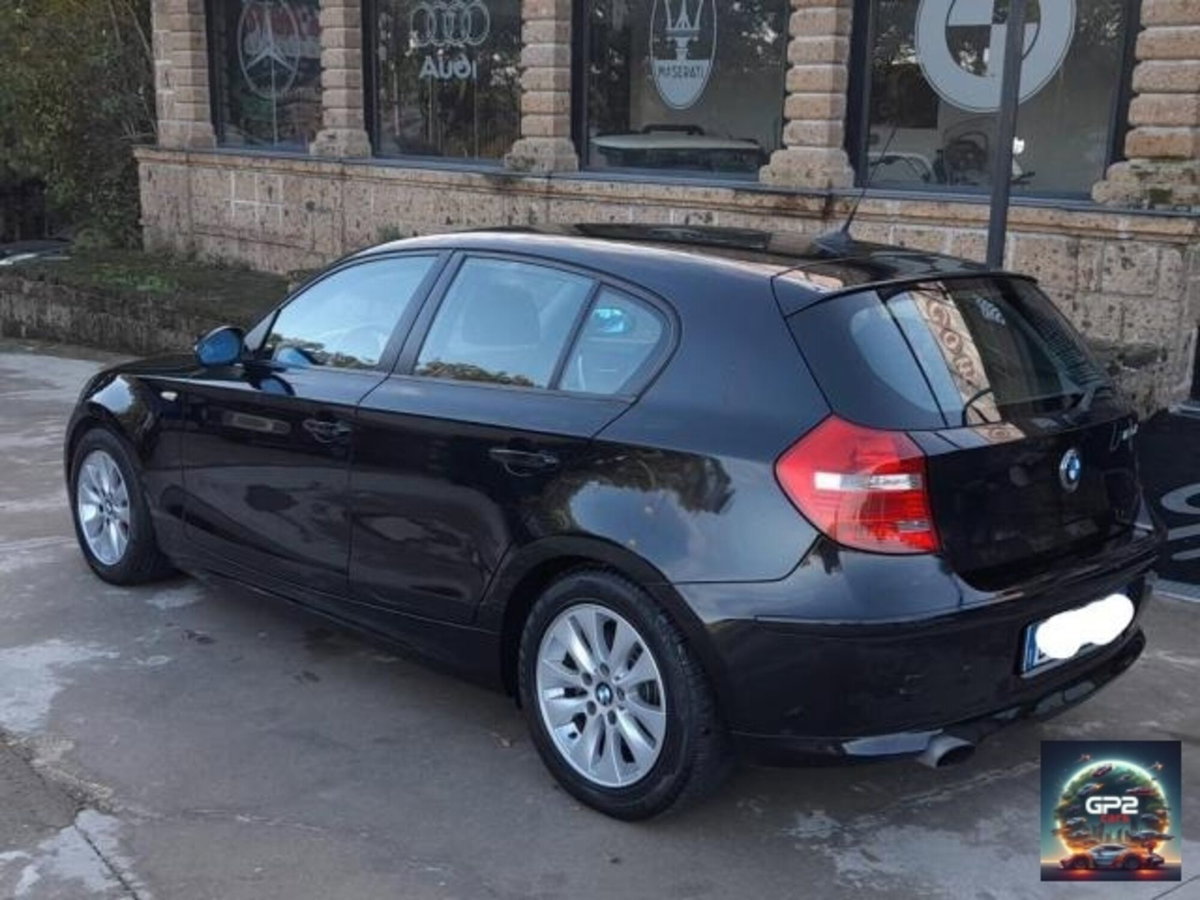 BMW Serie 1 120d cat 5 porte Futura DPF (4)