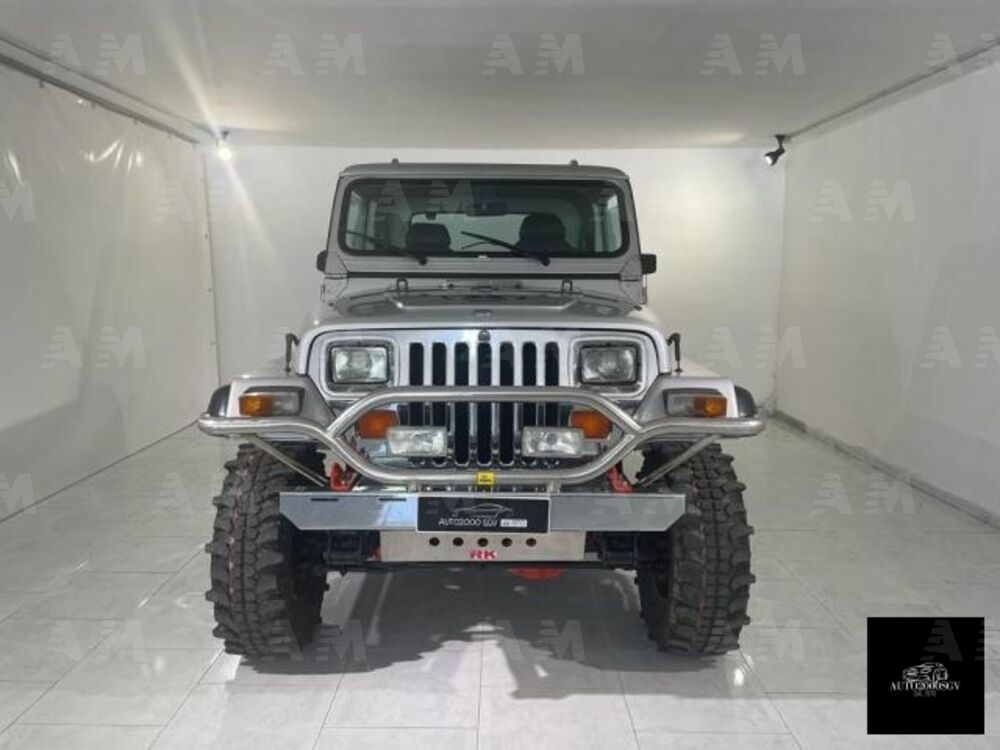 Jeep Wrangler 2.5 Laredo (2)