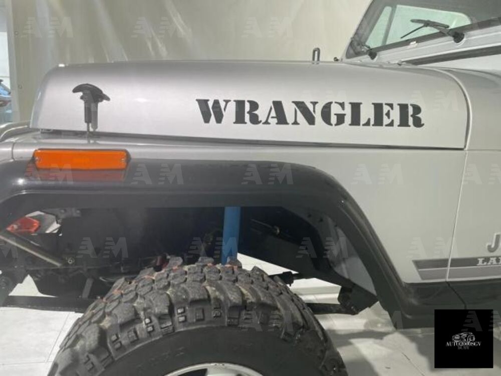 Jeep Wrangler 2.5 Laredo (7)