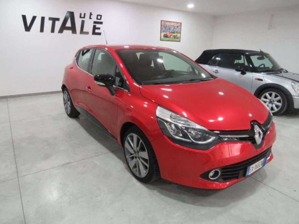 Renault Clio 1.5 dCi 8V 75CV 5 porte Costume National (13)