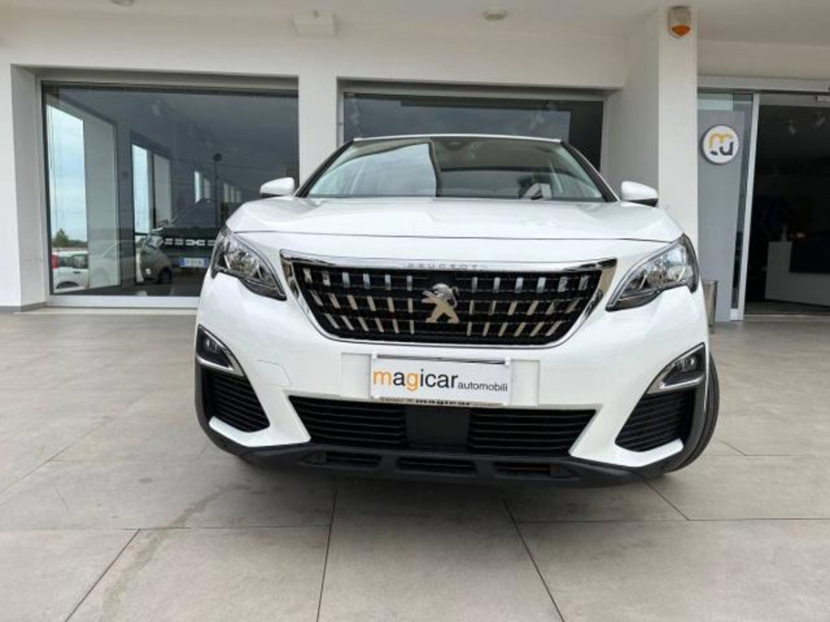 Peugeot 3008 BlueHDi 130 S&S EAT8 Business (2)