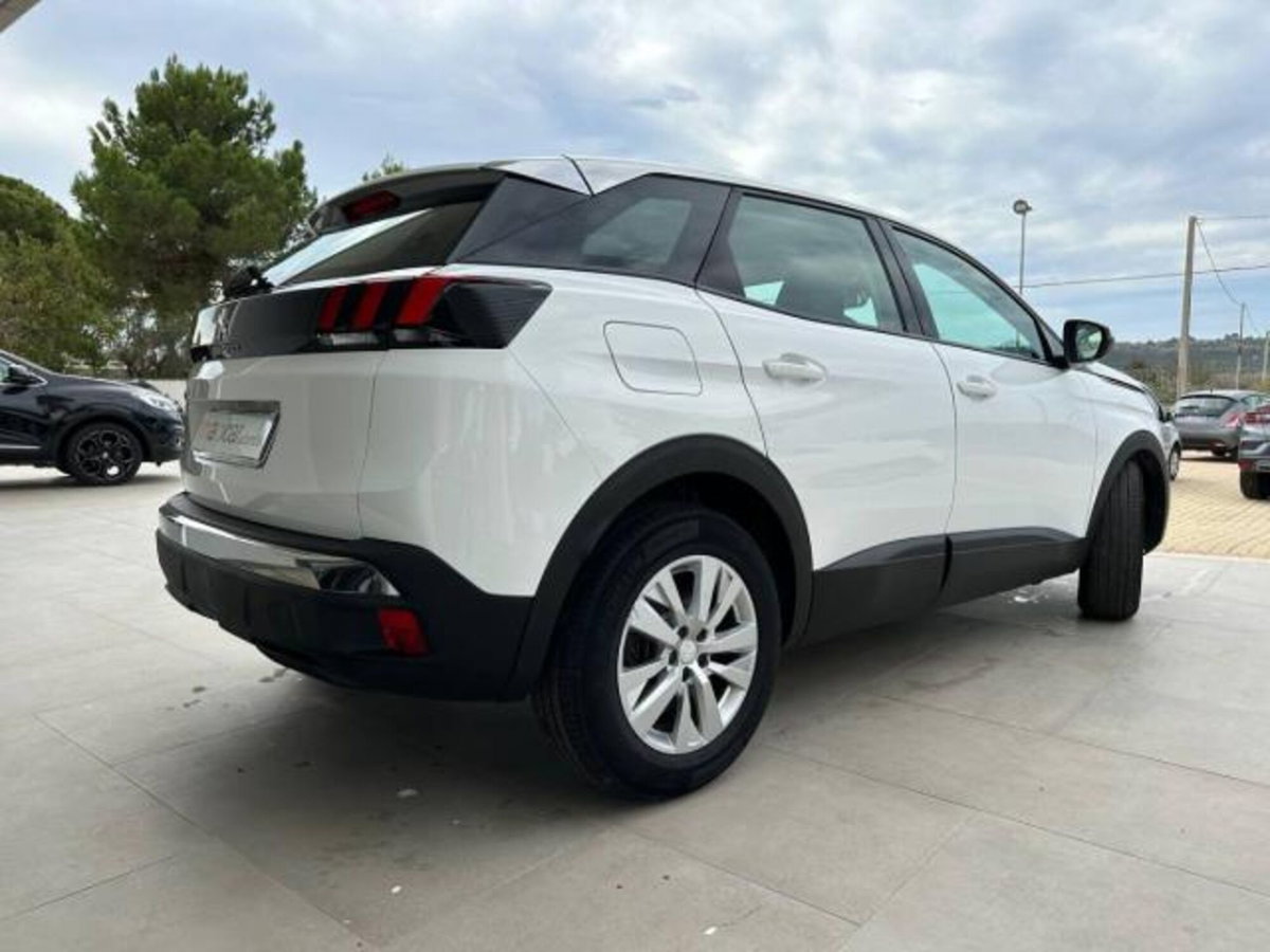 Peugeot 3008 BlueHDi 130 S&S EAT8 Business (5)