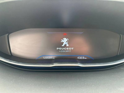 Peugeot 3008 BlueHDi 130 S&S EAT8 Business (8)
