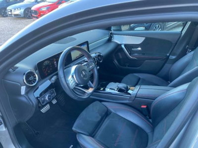 Mercedes-Benz Classe A Sedan 180 d Automatic 4p. Premium (9)