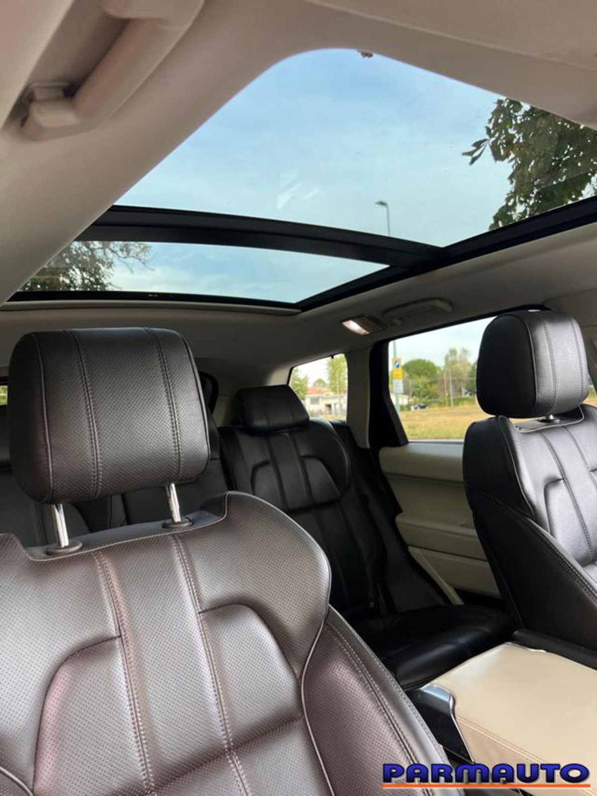 Land Rover Range Rover Sport 3.0 TDV6 HSE (11)