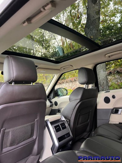 Land Rover Range Rover Sport 3.0 TDV6 HSE (12)